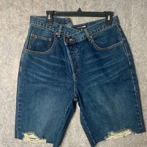 Fashion Nova Woman Size 9 The Crossover Baggy Denim Jorts‎ Dark Wash NWT